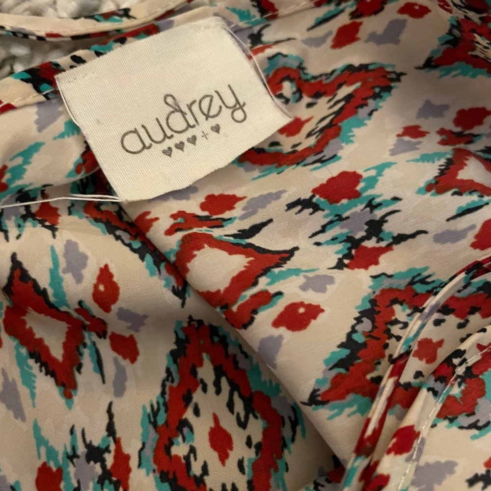 Patterned Shift Mini Dress - Picture 3 of 4